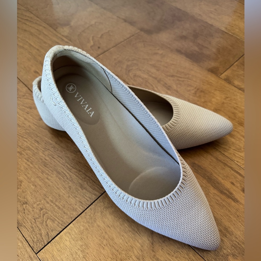 VIVAIA Women's Cream Flats